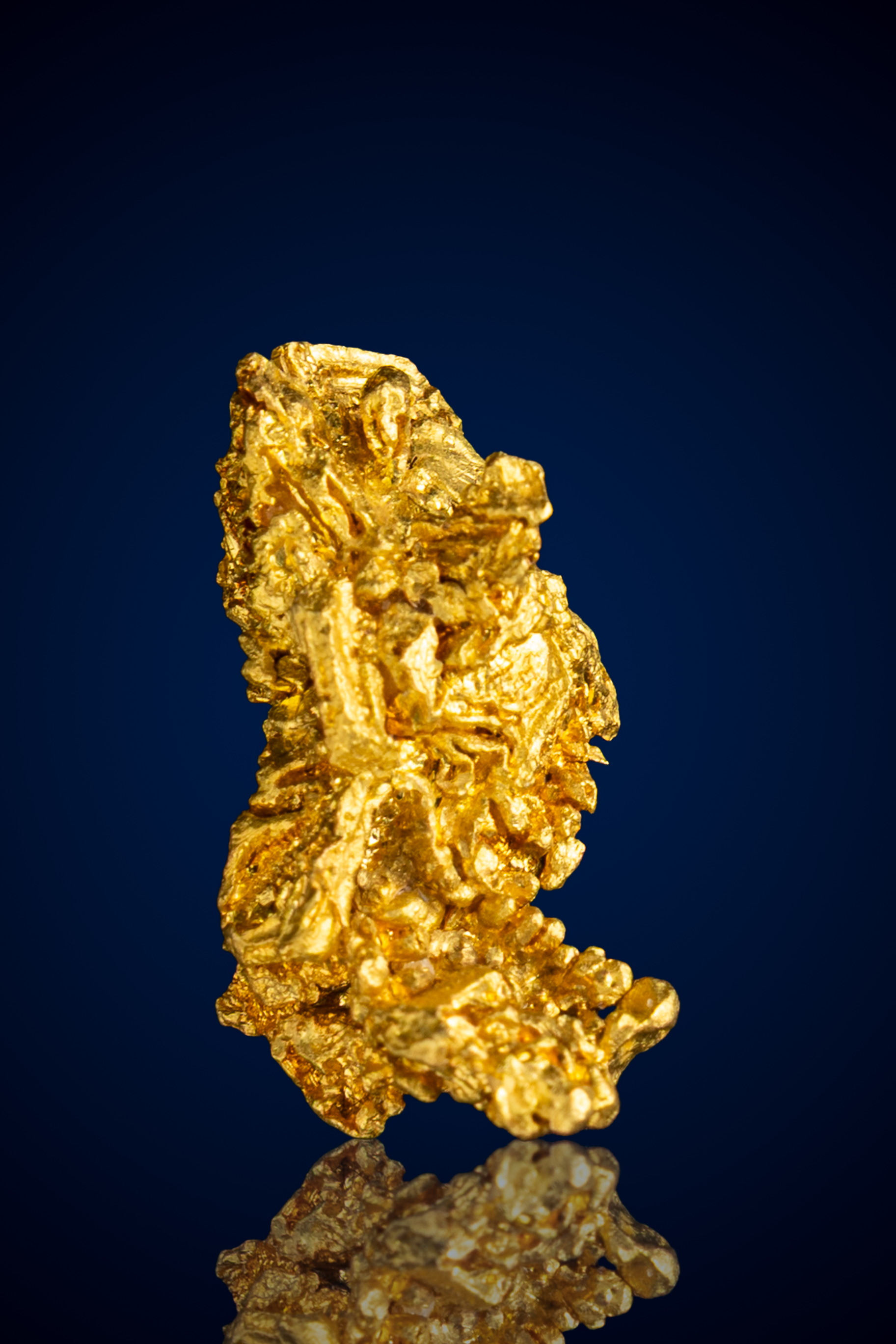 Dazzling, Modeled Natural Gold Nugget - Eagle's Nest Gold Mine, CA - 3.29 grams (image for) Dazzling, Modeled Natural Gold Nugget - Eagle's Nest Gold Mine, CA - 3.29 grams